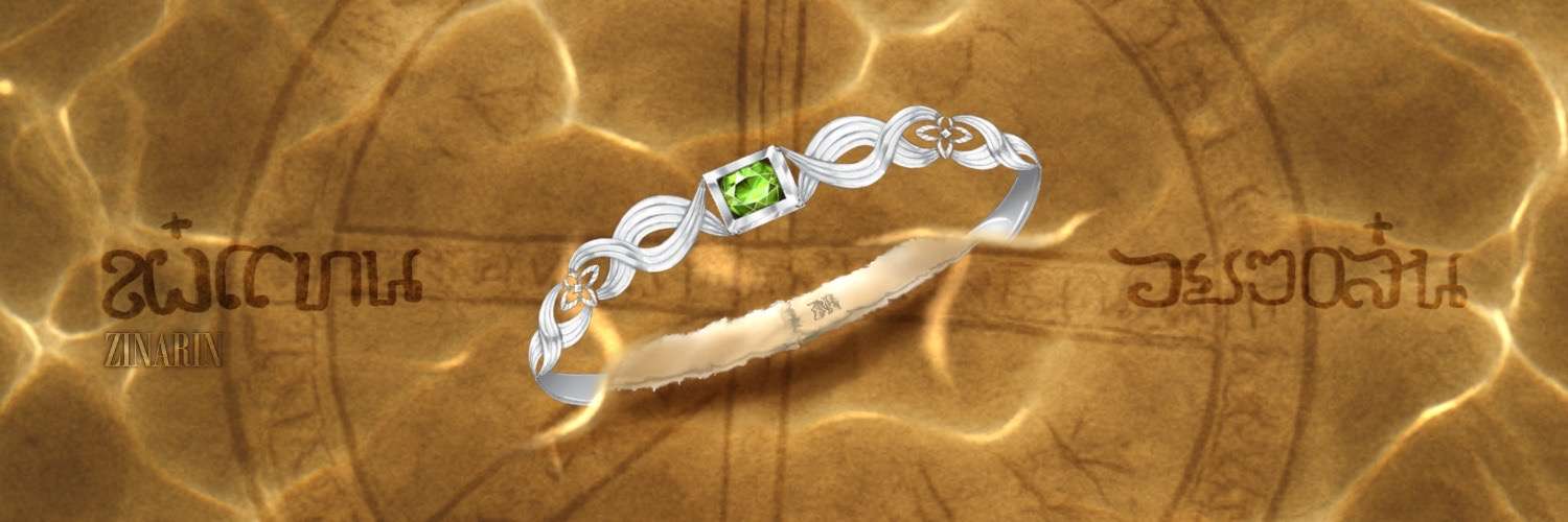 Sukthara bracelet by Zinarin inspired by Wiang Jed Lin history, platinum design with green sphene gemstone from Zinarin
